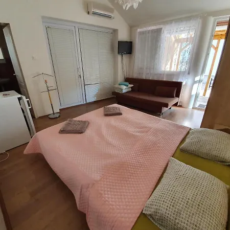 Guest house Party Vendeghaz Hajduszoboszlo