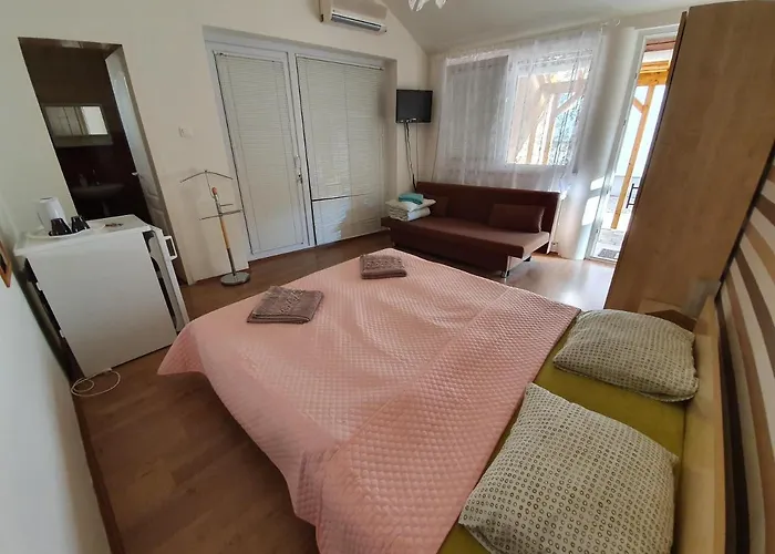 בית הארחה Party Vendeghaz Hajdúszoboszló